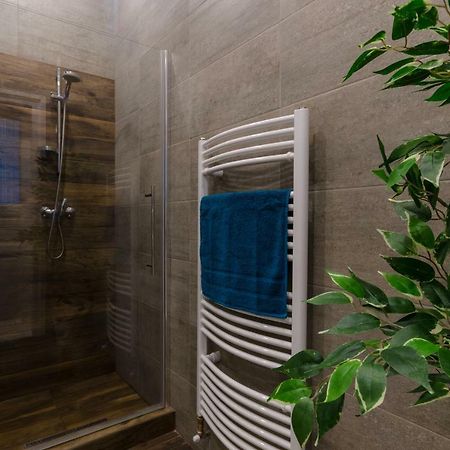 Modern, Luxury Flat In The Heart Of Budapest Ngoại thất bức ảnh